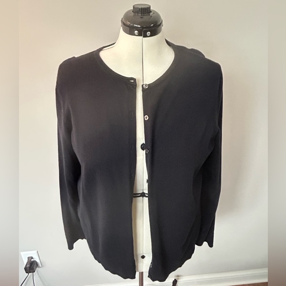 Croft & Barrow Black Cardigan - Picture 1 of 5